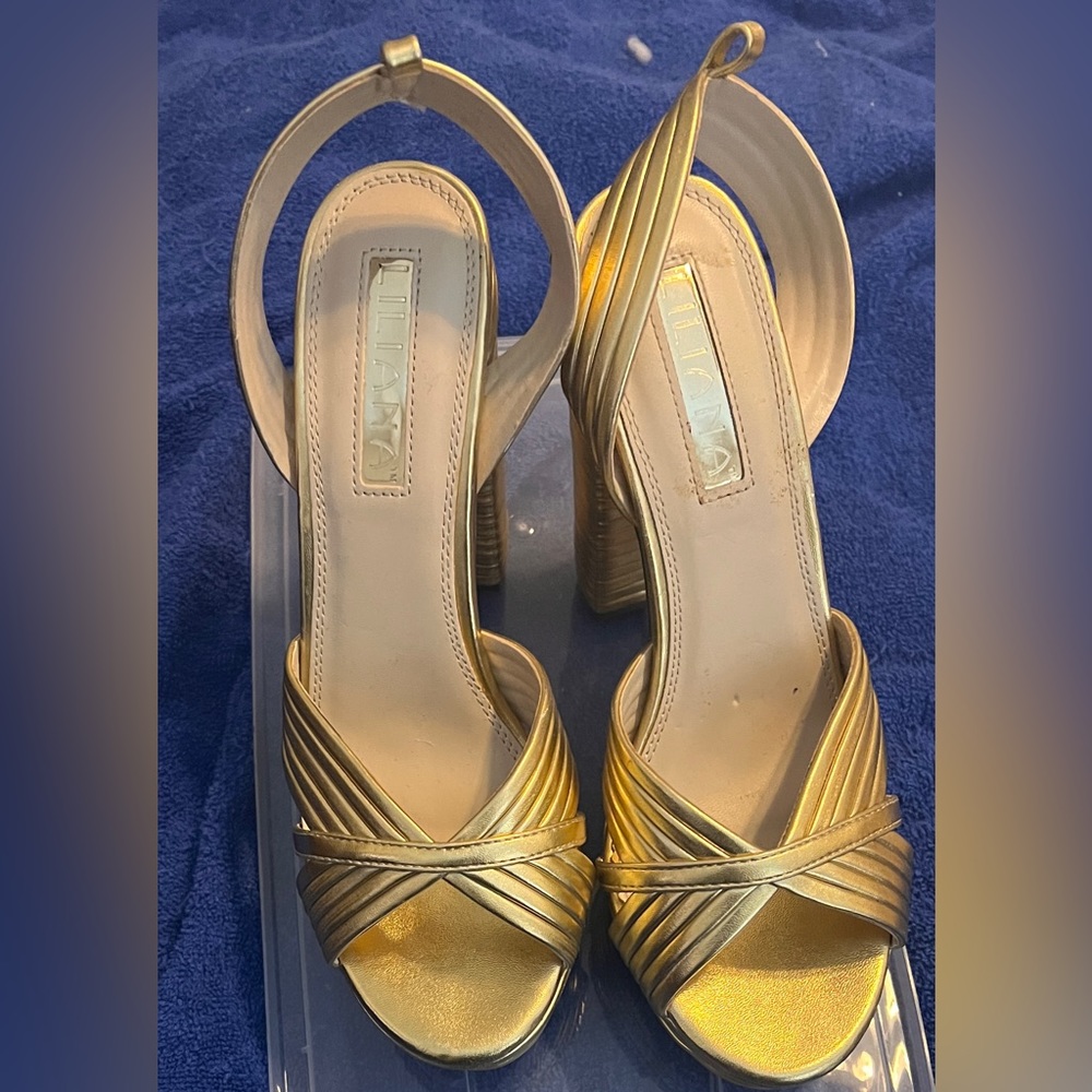 Gold platform sandals size 9 worn once